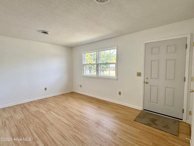 225 Angel Island Road, Wilmington, NC 28412