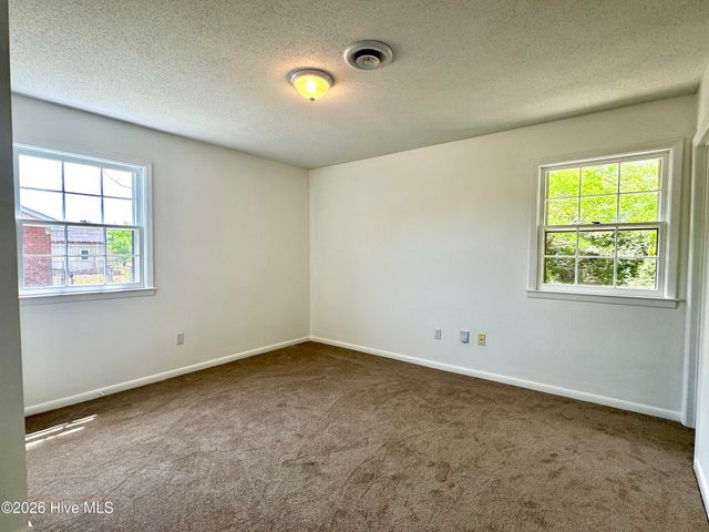 225 Angel Island Road, Wilmington, NC 28412