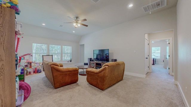 17475 Reserve Drive, Beaumont, TX 77713