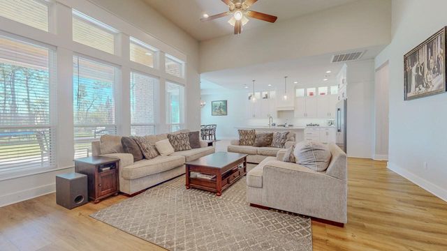 17475 Reserve Drive, Beaumont, TX 77713