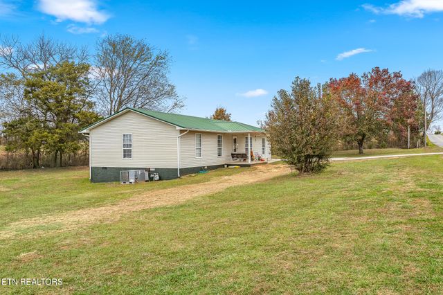 925 Oak Grove Rd, Madisonville, TN 37354