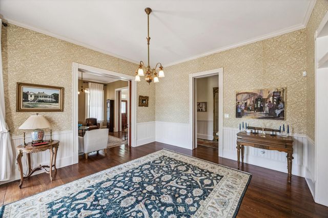 2102 Avenue P, Galveston, TX 77550