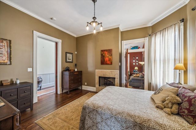 2102 Avenue P, Galveston, TX 77550