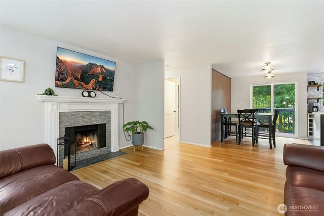9228 49th Avenue W, Mukilteo, WA 98275