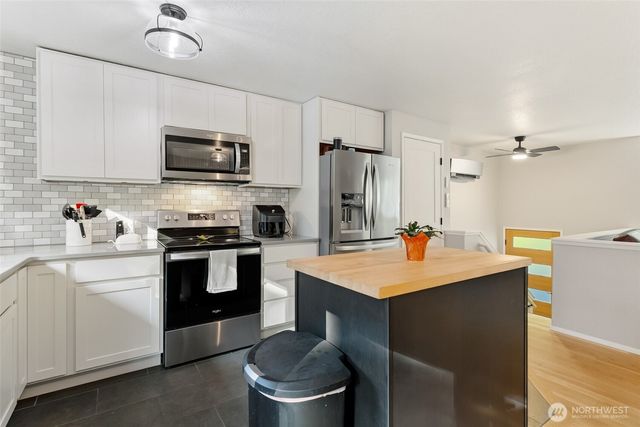 9228 49th Avenue W, Mukilteo, WA 98275