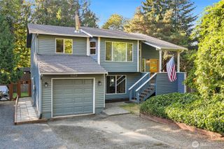 9228 49th Avenue W, Mukilteo, WA 98275