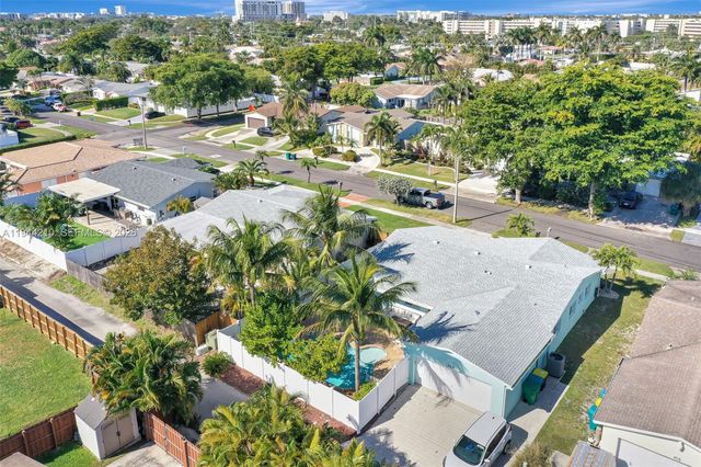 406 SE 4th Ter, Dania Beach, FL 33004