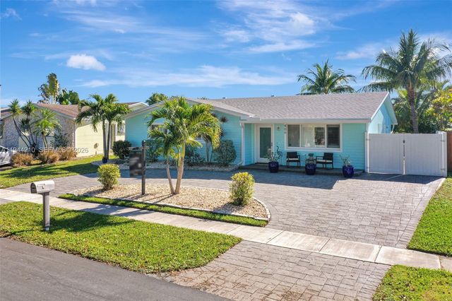 406 SE 4th Ter, Dania Beach, FL 33004