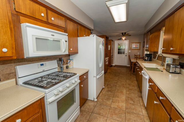22695 State Road 120, Elkhart, IN 46516