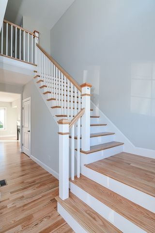 76 Pouts Ln 76, Uxbridge, MA 01569