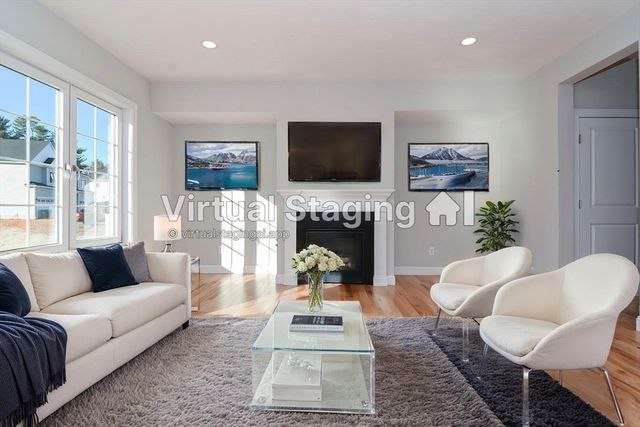 76 Pouts Ln 76, Uxbridge, MA 01569