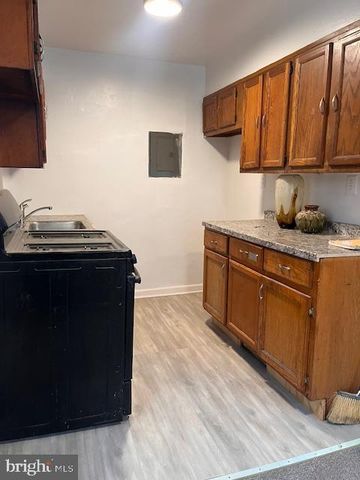 4757 SOUTH CAPITOL TERR S, Washington, DC 20032