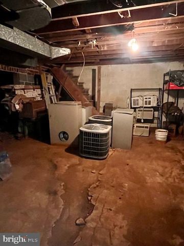 4757 SOUTH CAPITOL TERR S, Washington, DC 20032