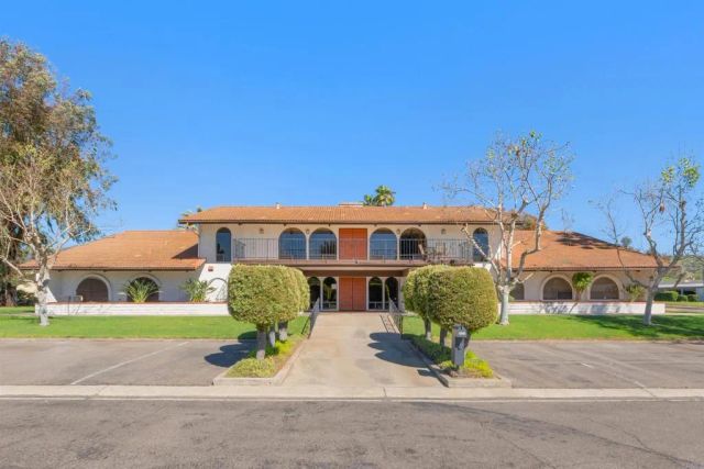 2250 N Broadway SPC 4, Escondido, CA 92026