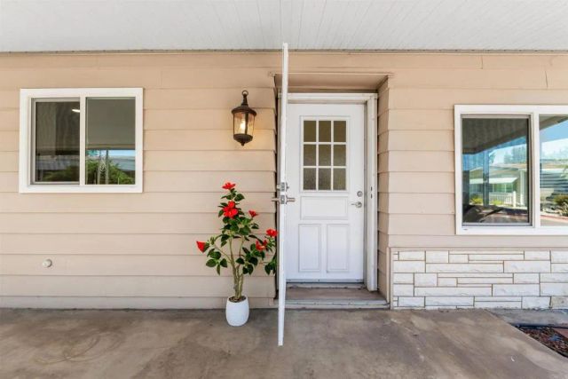 2250 N Broadway SPC 4, Escondido, CA 92026