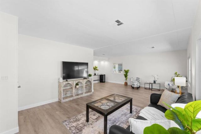 2250 N Broadway SPC 4, Escondido, CA 92026