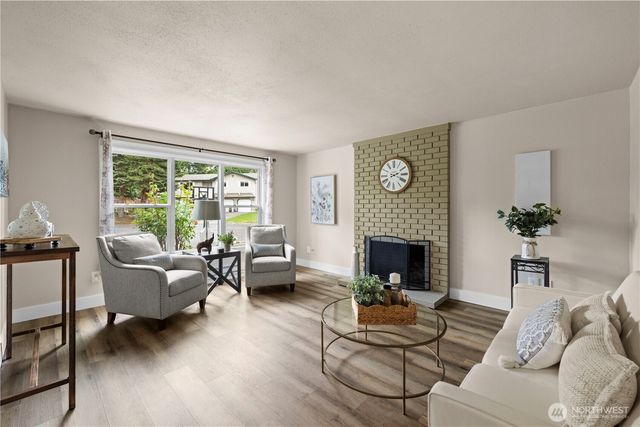 16518 26th Avenue SE, Bothell, WA 98012