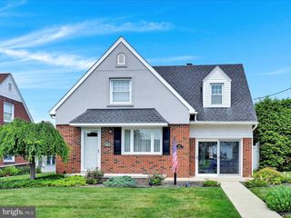 335 W CARPENTER AVE, Myerstown, PA 17067