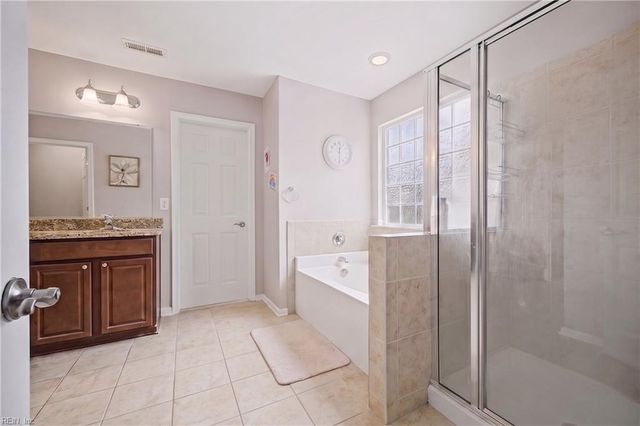 126 Torrington CIR, Suffolk, VA 23436