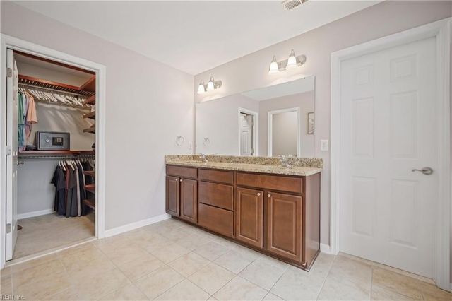 126 Torrington CIR, Suffolk, VA 23436