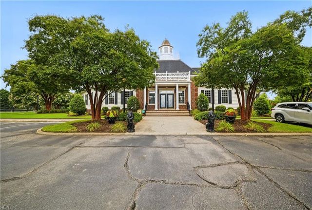126 Torrington CIR, Suffolk, VA 23436