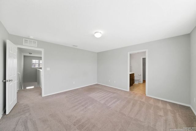 12042 SILVER LGT, San Antonio, TX 78254