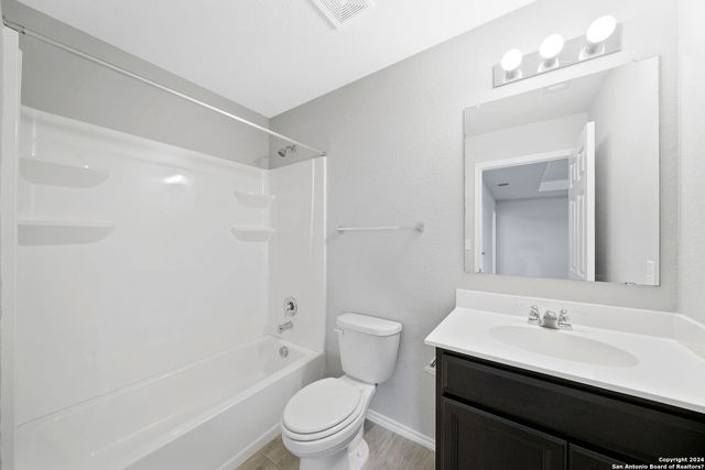 12042 SILVER LGT, San Antonio, TX 78254