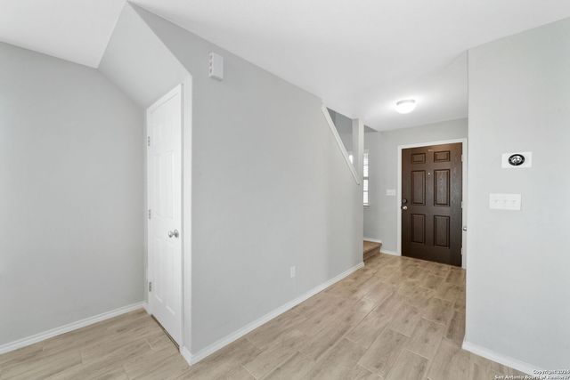 12042 SILVER LGT, San Antonio, TX 78254