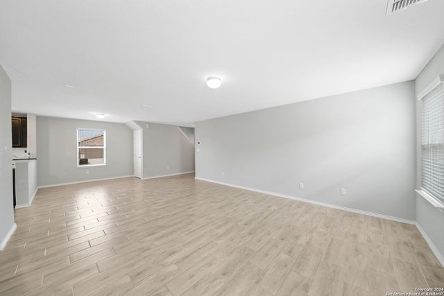 12042 SILVER LGT, San Antonio, TX 78254