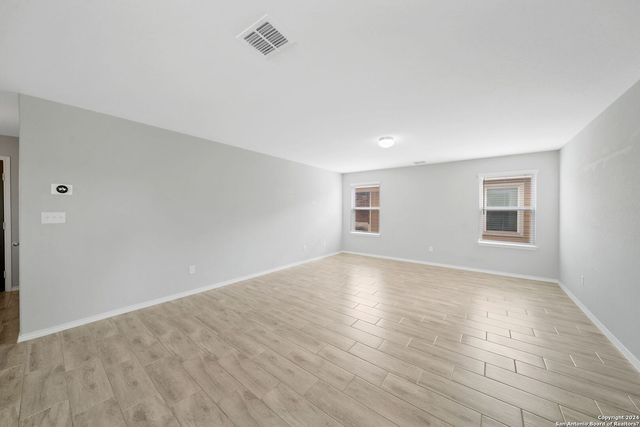 12042 SILVER LGT, San Antonio, TX 78254