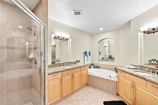 87 VIVANTE BOULEVARD 206, Punta Gorda, FL 33950
