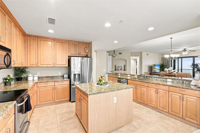 87 VIVANTE BOULEVARD 206, Punta Gorda, FL 33950