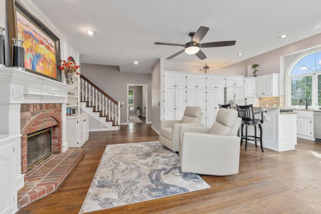 23 N Scottsdale St, Wichita, KS 67230