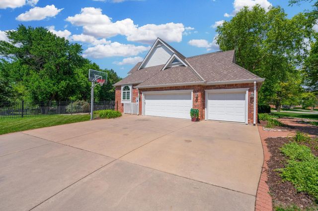 23 N Scottsdale St, Wichita, KS 67230