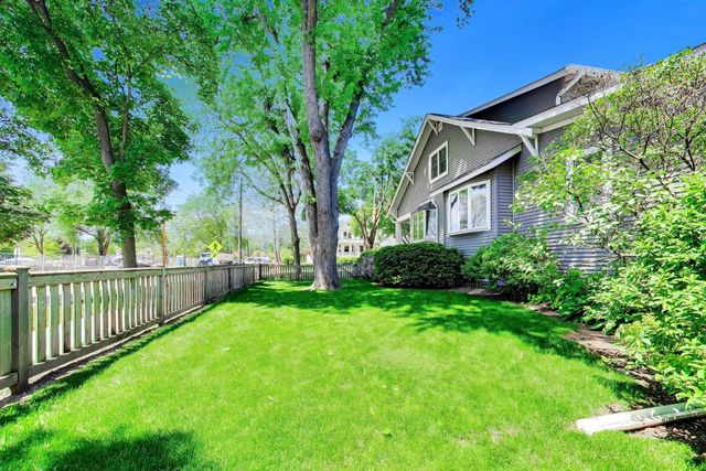 203 N Haddow Avenue, Arlington Heights, IL 60004