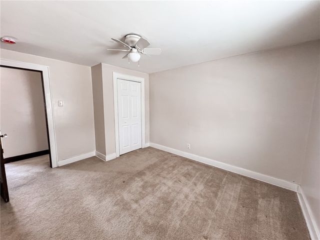 1207 Ohio Ave, White Oak, PA 15131