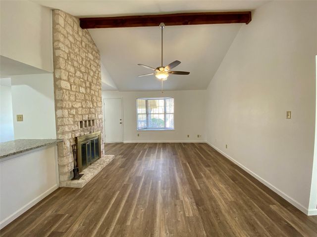 5502 Longhorn LNDG, Austin, TX 78734