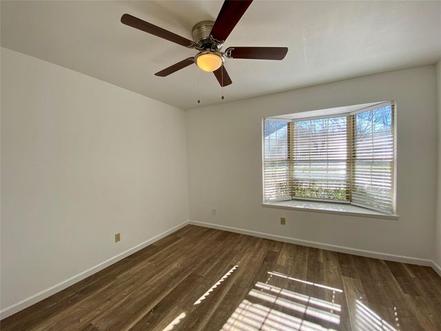 5502 Longhorn LNDG, Austin, TX 78734