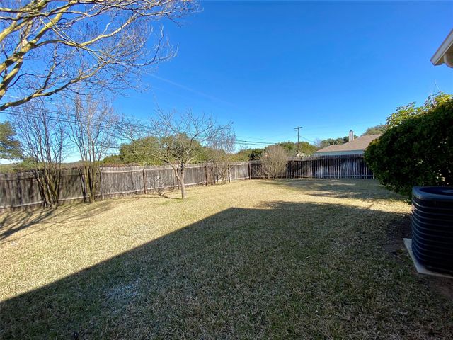 5502 Longhorn LNDG, Austin, TX 78734