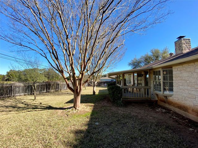 5502 Longhorn LNDG, Austin, TX 78734