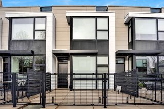 1017 N Cleveland Avenue 4, Chicago, IL 60610
