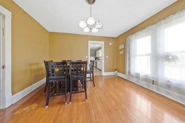 7000 E 500 N, Patoka, IN 47666