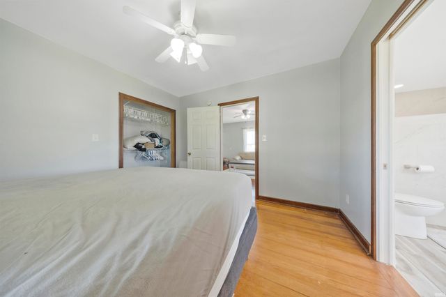 7000 E 500 N, Patoka, IN 47666
