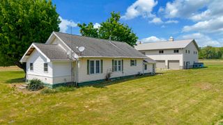 7000 E 500 N, Patoka, IN 47666