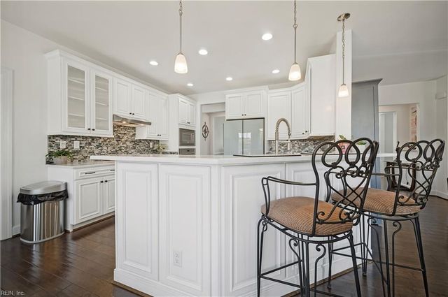 2000 Blythe DR, Virginia Beach, VA 23456