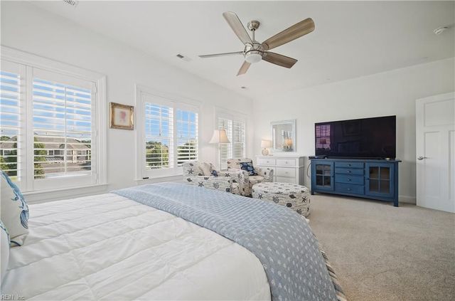 2000 Blythe DR, Virginia Beach, VA 23456