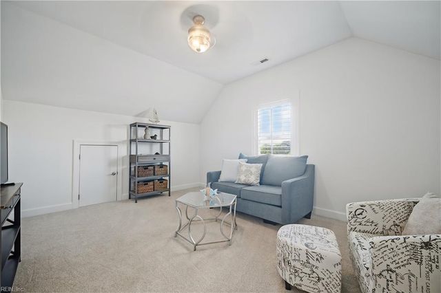 2000 Blythe DR, Virginia Beach, VA 23456