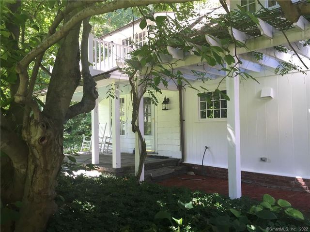 18a Hillandale Road, Westport, CT 06880