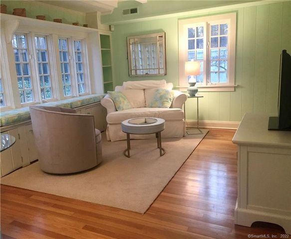 18a Hillandale Road, Westport, CT 06880