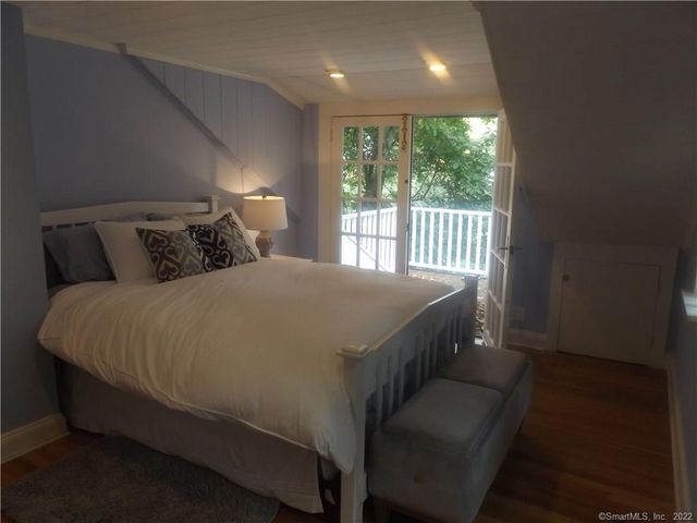 18a Hillandale Road, Westport, CT 06880